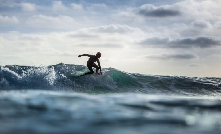 consejos de surf para surfistas intermedios escuela de surf en Cantabria Loredo Surf School