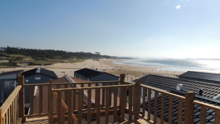 surf y camping en Cantabria con bungalows_Escuela de Surf en Cantabria Loredo surf School
