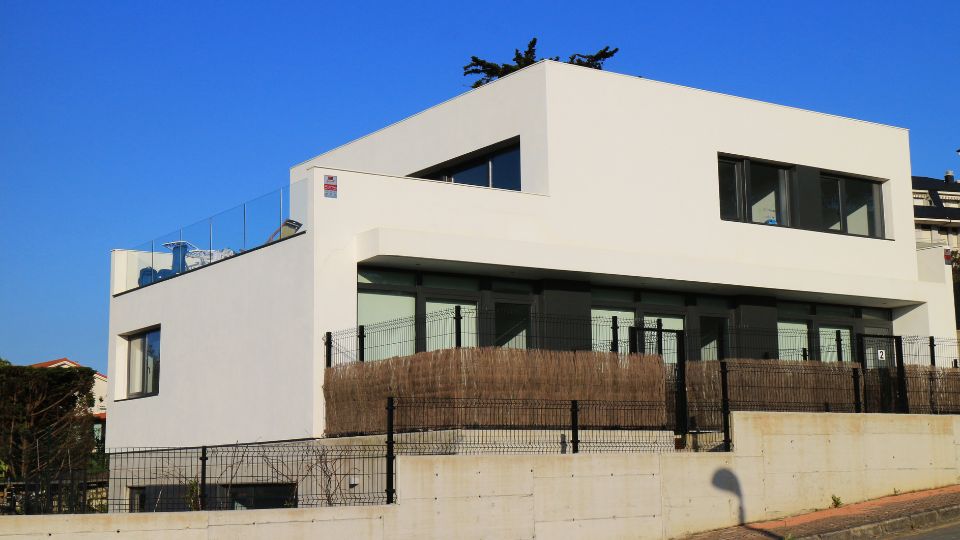Alquiler de apartamentos cerca de escuela de surf Loredo Surf School